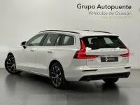 Usado Volvo V60 Momentum 197 HP (144 kW) 2021 Branco Carrinha