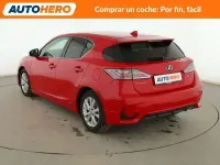 Käytetty Lexus CT200h 136 HP (100 kW) 2015 Punainen Sedan