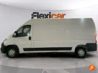 Usado Citroën Jumper 140 CV (102 kW) 2022 Blanco Monovolumen