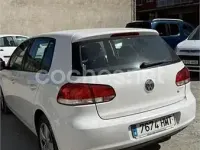 Usado VW Golf VII Advance 105 CV (77 kW) 2012 Blanco Berlina