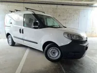 Usado Fiat Doblò 90 CV (66 kW) 2017 Blanco Monovolumen