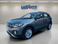 Usado VW T-Cross Advance 110 CV (80 kW) 2021 Gris / plata SUV