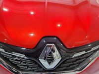 Usado Renault Captur Zen 101 CV (74 kW) 2022 Rojo SUV