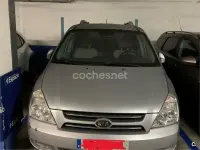 Usado Kia Carnival EX 185 CV (136 kW) 2006 Gris / plata Monovolumen
