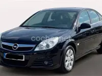 Usado Opel Vectra Elegance 120 CV (88 kW) 2008 Negro Berlina