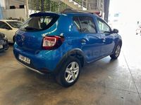 Usado Dacia Sandero Stepway 90 CV (66 kW) 2016 Azul Berlina