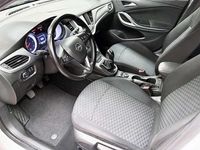 Usado Opel Astra Business 136 CV (100 kW) 2018 Blanco Utilitario