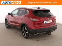Usado Nissan Qashqai Tekna 140 CV (102 kW) 2019 Rojo SUV
