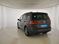 Usado VW Touran 150 CV (110 kW) 2025 Gris/plata Monovolumen