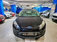 Usado Ford Fiesta Trend 90 CV (66 kW) 2008 Negro Utilitario