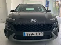 Usado Hyundai Kona 141 CV (103 kW) 2022 Gris / plata SUV