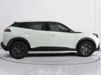 Usado Peugeot 2008 Active 101 CV (74 kW) 2022 Blanco SUV