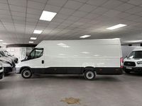 Usado Iveco Daily 160 CV (117 kW) 2023 Blanco Berlina