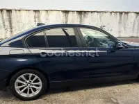 Usado BMW 318 150 CV (110 kW) 2017 Azul Berlina