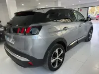 Usado Peugeot 3008 Allure 130 CV (95 kW) 2017 Gris / plata SUV