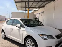 Usado Seat Leon I-Tech 105 CV (77 kW) 2015 Blanco Berlina