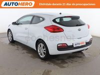 Usado Kia ProCeed 135 CV (99 kW) 2015 Blanco Berlina