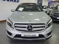 Usado Mercedes GLA220 AMG line 177 CV (130 kW) 2016 Plateado SUV