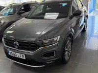 Usado VW T-Roc Sportline 150 CV (110 kW) 2020 Gris / plata SUV