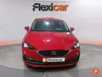 Usado Seat Leon Style 110 CV (80 kW) 2024 Rojo Berlina