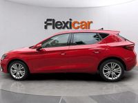 Usado Seat Leon Style 131 CV (96 kW) 2021 Rojo Berlina