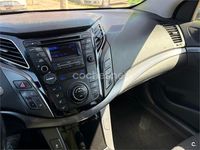 Usado Hyundai i40 115 CV (84 kW) 2016 Gris / plata Berlina