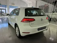 Usado VW Golf VII Business 115 CV (84 kW) 2019 Blanco Berlina