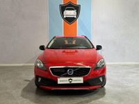 Käytetty Volvo V40 CC Momentum 150 HP (110 kW) 2014 Punainen Farmari