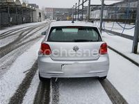 Usado VW Polo Advance 75 CV (55 kW) 2012 Gris / plata Utilitario