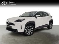 Usado Toyota Yaris Hybrid Active 116 CV (85 kW) 2022 Blanco Pickup/Camioneta
