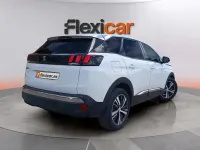 Usado Peugeot 3008 Allure 131 CV (96 kW) 2018 Blanco SUV