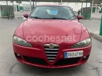 Usado Alfa Romeo 147 120 CV (88 kW) 2006 Rojo Utilitario