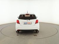 Usado Toyota Yaris Active 100 CV (73 kW) 2016 Blanco Berlina