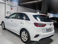 Usado Kia Ceed 100 CV (73 kW) 2021 Blanco Utilitario