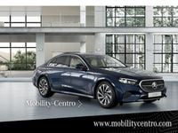 Nuevo Mercedes E200 204 CV (150 kW) 2025 Azul Berlina