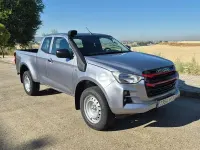Usado Isuzu D-Max 163 CV (119 kW) 2024 Gris / plata Pickup/Camioneta