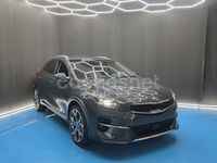 Usado Kia XCeed 120 CV (88 kW) 2021 Gris / plata SUV