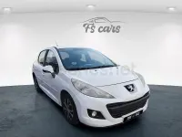 Usado Peugeot 207 68 CV (50 kW) 2013 Blanco Berlina