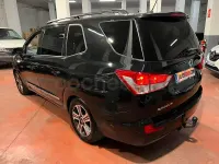 Usado SsangYong Rodius Limited 155 CV (114 kW) 2015 Negro Monovolumen