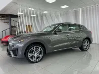 Usado Maserati Levante 349 CV (256 kW) 2020 Gris SUV