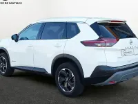 Usado Nissan X-Trail N-Connecta 213 CV (156 kW) 2025 Yuki white sólido SUV