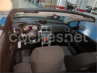 Usado Peugeot 307 CC 110 CV (80 kW) 2004 Gris / plata Descapotable