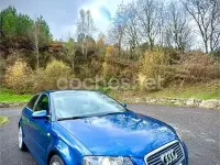 Usado Audi A3 Attraction 140 CV (102 kW) 2007 Azul Utilitario