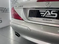 Usado Mercedes SL500 306 CV (225 kW) 2002 Gris / plata Descapotable