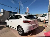 Usado Renault Clio V Equilibre 100 CV (73 kW) 2022 Blanco Berlina