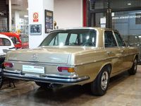 Usado Mercedes 250 150 CV (110 kW) 1967 Berlina