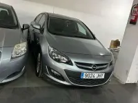 Usado Opel Astra Excellence 110 CV (80 kW) 2015 Gris Utilitario