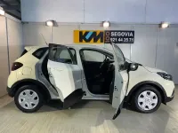 Usado Renault Captur Life 90 CV (66 kW) 2019 Beige SUV