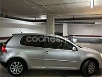 Usado VW Golf V Sportline 140 CV (102 kW) 2007 Gris / plata Berlina