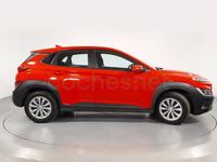 Usado Hyundai Kona 120 HP (88 kW) 2022 Vermelho SUV